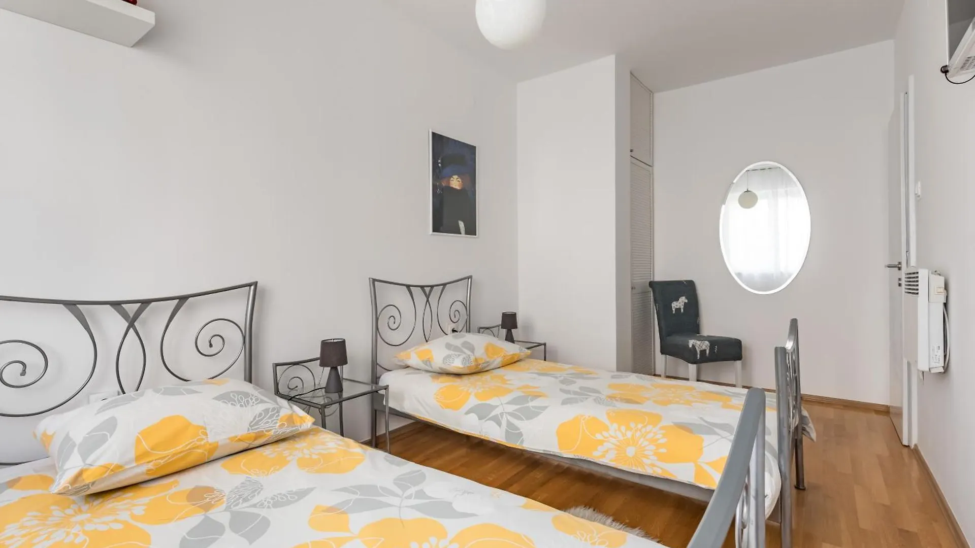 Apartment Resorts Place Split